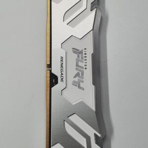 Reducere  Memorie Kingston FURY Renegade White RGB 32GB DDR5 6000MHz CL32