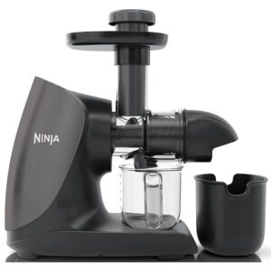 Reducere  Storcator de fructe si legume cu presare la rece Ninja JC100EU, 150 w, Recipient suc 470 ml, Recipient pulpa 710 ml, Negru