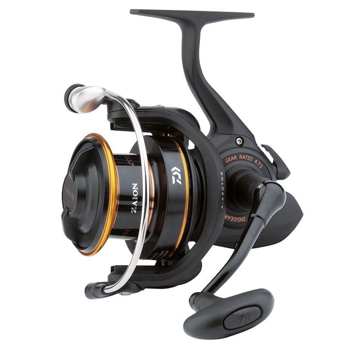 Reducere  RESIGILAT: Mulineta crap/feeder Daiwa EMBLEM 25QDX